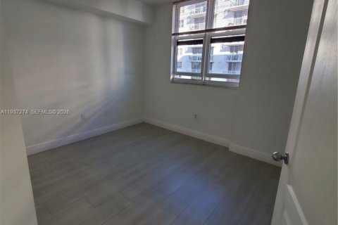 Copropriété à louer à Miami, Floride: 2 chambres, 85.75 m2 № 1995129 - photo 20