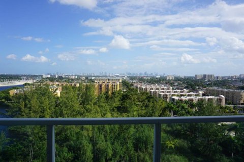 Copropriété à louer à Miami, Floride: 2 chambres, 85.75 m2 № 1995129 - photo 13