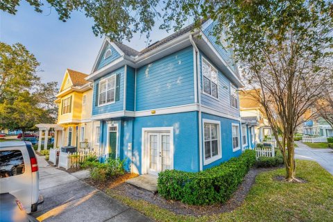 Condominio en venta en Kissimmee, Florida, 4 dormitorios, 136.57 m2 № 1512477 - foto 1