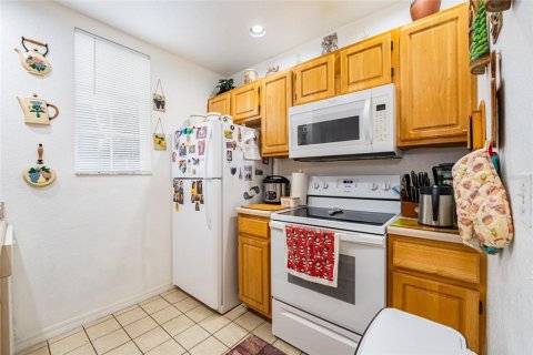Condominio en venta en Kissimmee, Florida, 4 dormitorios, 136.57 m2 № 1512477 - foto 7