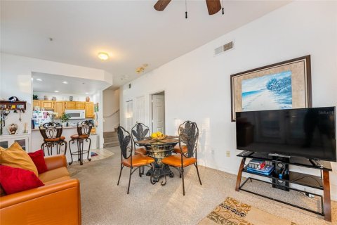 Condominio en venta en Kissimmee, Florida, 4 dormitorios, 136.57 m2 № 1512477 - foto 5