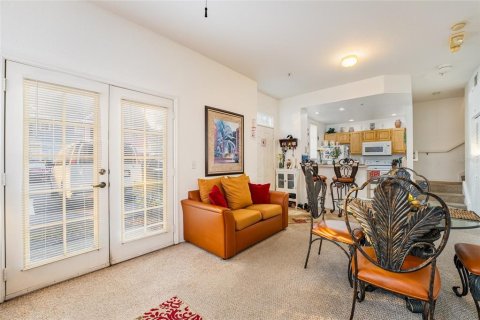Condominio en venta en Kissimmee, Florida, 4 dormitorios, 136.57 m2 № 1512477 - foto 4