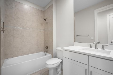 House in Port St. Lucie, Florida 2 bedrooms, 189.15 sq.m. № 2088036 - photo 15