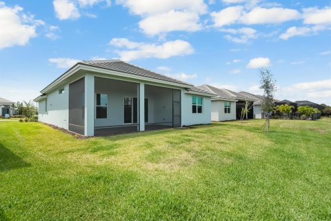 House in Port St. Lucie, Florida 2 bedrooms, 189.15 sq.m. № 2088036 - photo 22