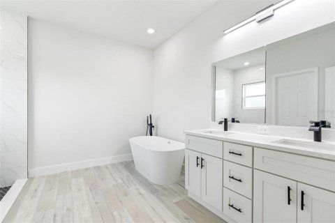 Casa en venta en Ocala, Florida, 4 dormitorios, 163.97 m2 № 1914212 - foto 16