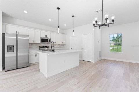 Casa en venta en Ocala, Florida, 4 dormitorios, 163.97 m2 № 1914212 - foto 5