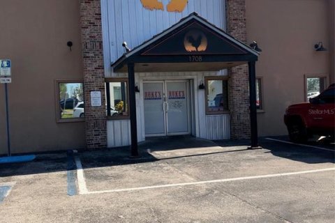 Commercial property in Winter Haven, Florida 379.78 sq.m. № 1565927 - photo 5