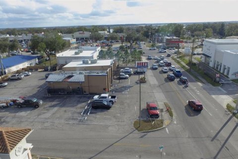 Commercial property in Winter Haven, Florida 379.78 sq.m. № 1565927 - photo 2