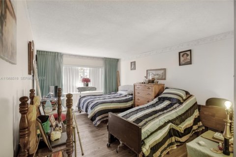 Купить кондоминиум в Маргит, Флорида 2 спальни, 94.67м2, № 2029769 - фото 30