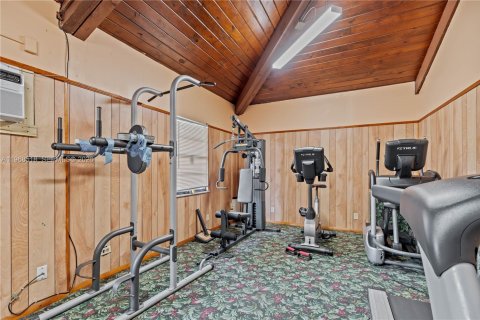 Купить кондоминиум в Маргит, Флорида 2 спальни, 94.67м2, № 2029769 - фото 7