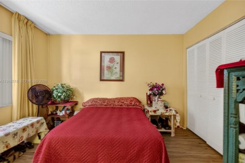 Купить кондоминиум в Маргит, Флорида 2 спальни, 94.67м2, № 2029769 - фото 22