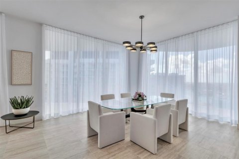 Condo in Fort Lauderdale, Florida, 2 bedrooms № 2158525 - photo 12