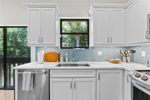 Touwnhouse à louer à Sarasota, Floride: 3 chambres, 164.9 m2 № 2148989 - photo 15