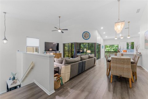 Touwnhouse à louer à Sarasota, Floride: 3 chambres, 164.9 m2 № 2148989 - photo 5