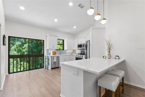 Touwnhouse à louer à Sarasota, Floride: 3 chambres, 164.9 m2 № 2148989 - photo 11