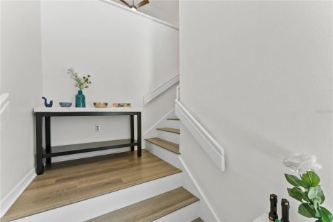 Touwnhouse à louer à Sarasota, Floride: 3 chambres, 164.9 m2 № 2148989 - photo 4