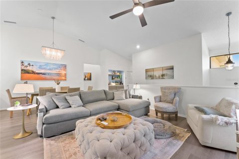 Touwnhouse à louer à Sarasota, Floride: 3 chambres, 164.9 m2 № 2148989 - photo 9
