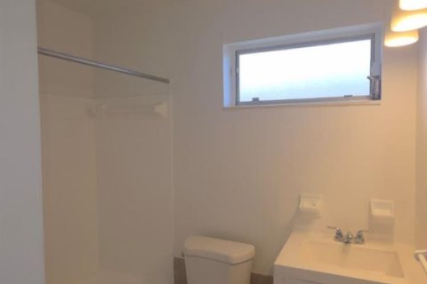 Casa en venta en Fort Lauderdale, Florida, 3 dormitorios, 112.04 m2 № 2245543 - foto 11