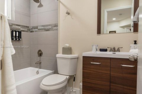 Adosado en alquiler en Cutler Bay, Florida, 2 dormitorios, 102.19 m2 № 2060051 - foto 22