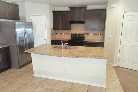 Townhouse in MAGNOLIA PARK in Riverview, Florida 2 bedrooms, 118.91 sq.m. № 2230054 - photo 10