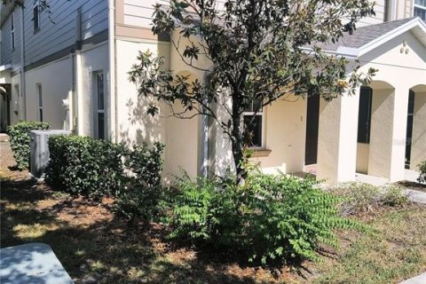 Townhouse in MAGNOLIA PARK in Riverview, Florida 2 bedrooms, 118.91 sq.m. № 2230054 - photo 4