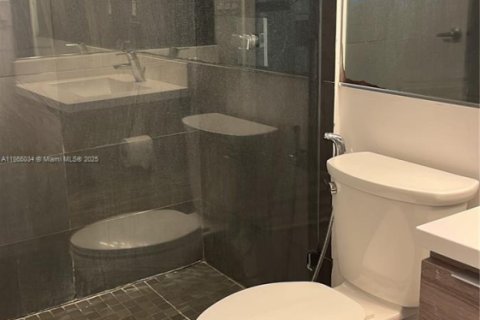 Condo in Miami Beach, Florida, 1 bedroom  № 1978303 - photo 6