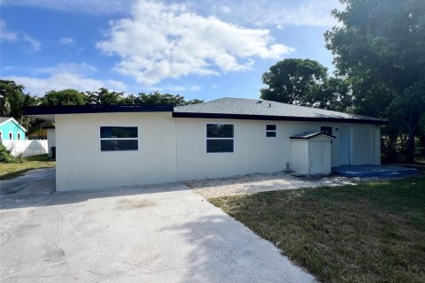 Villa ou maison à Delray Beach, Floride 4 chambres, 102.38 m2 № 2433947