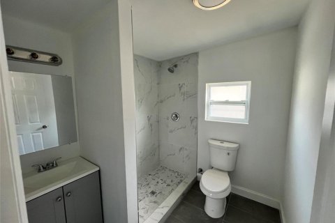 Villa ou maison à louer à Delray Beach, Floride: 4 chambres, 102.38 m2 № 2433947 - photo 12