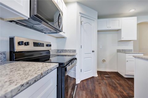 Villa ou maison à vendre à Apollo Beach, Floride: 4 chambres, 150.78 m2 № 2303205 - photo 7
