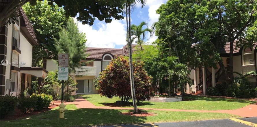 Condo à Tamarac, Floride, 2 chambres № 1176940