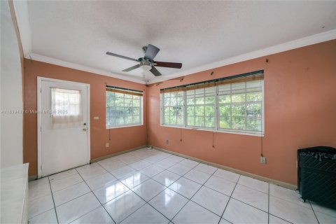 Купить виллу или дом в Холливуд, Флорида 3 спальни, 160.44м2, № 1940064 - фото 26