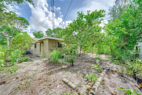 Купить виллу или дом в Холливуд, Флорида 3 спальни, 160.44м2, № 1940064 - фото 28