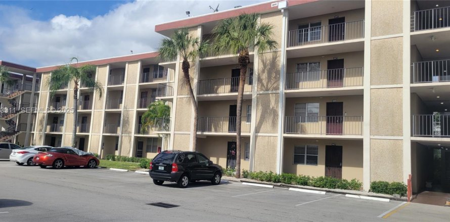 Condo in Lauderdale Lakes, Florida, 1 bedroom  № 1991194