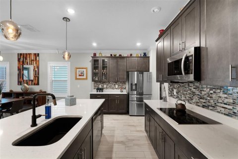 Villa ou maison à vendre à DeLand, Floride: 3 chambres, 175.4 m2 № 2349726 - photo 8