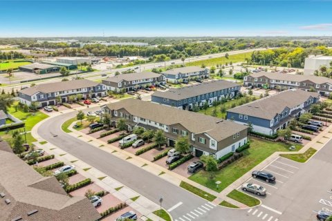 Touwnhouse à louer à Sanford, Floride: 3 chambres, 147.44 m2 № 2381247 - photo 2