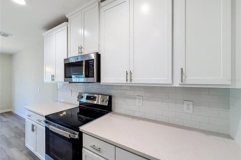 Touwnhouse à louer à Sanford, Floride: 3 chambres, 147.44 m2 № 2381247 - photo 15