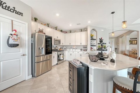 House in Bradenton, Florida 4 bedrooms, 208.01 sq.m. № 2208763 - photo 4