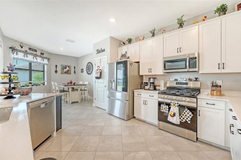 House in Bradenton, Florida 4 bedrooms, 208.01 sq.m. № 2208763 - photo 5