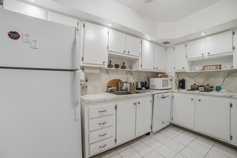 Condominio en alquiler en Palm Beach, Florida, 1 dormitorio, 93.65 m2 № 2084149 - foto 5
