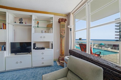 Condominio en alquiler en Palm Beach, Florida, 1 dormitorio, 93.65 m2 № 2084149 - foto 22