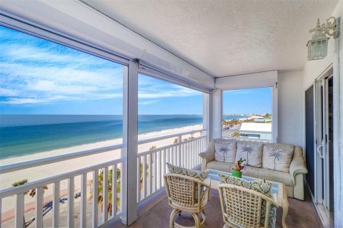Condominio en venta en Saint Pete Beach, Florida, 2 dormitorios, 124.49 m2 № 1567496 - foto 5