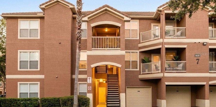 Condo à Orlando, Floride, 2 chambres  № 2092900