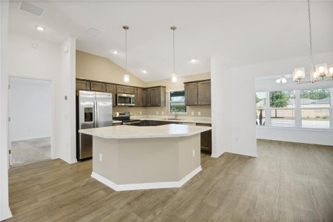 Casa en venta en The Villages, Florida, 3 dormitorios, 142.98 m2 № 2095140 - foto 9