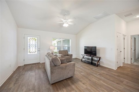 Casa en venta en The Villages, Florida, 3 dormitorios, 142.98 m2 № 2095140 - foto 6