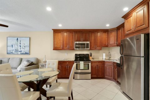 Condo in St. Lucie, Florida, 1 bedroom  № 2087619 - photo 13