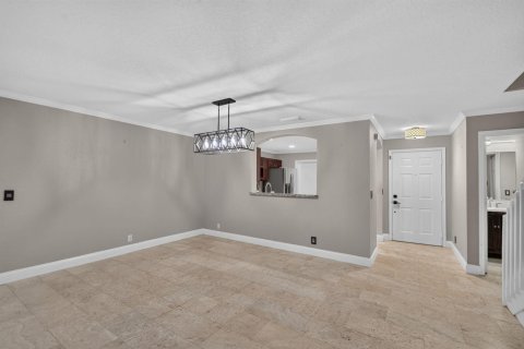 Adosado en venta en West Palm Beach, Florida, 3 dormitorios, 144.93 m2 № 2431438 - foto 10