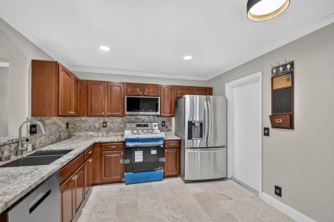 Adosado en venta en West Palm Beach, Florida, 3 dormitorios, 144.93 m2 № 2431438 - foto 6