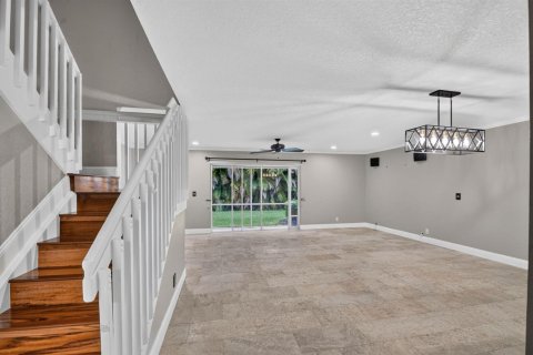 Adosado en venta en West Palm Beach, Florida, 3 dormitorios, 144.93 m2 № 2431438 - foto 8
