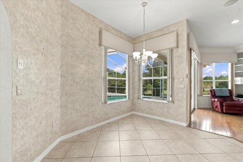 House in Weeki Wachee, Florida 3 bedrooms, 245.63 sq.m. № 2393677 - photo 25