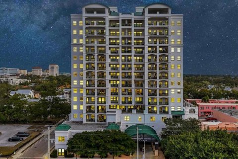 Condominio en venta en Sarasota, Florida, 3 dormitorios, 281.12 m2 № 2199775 - foto 2
